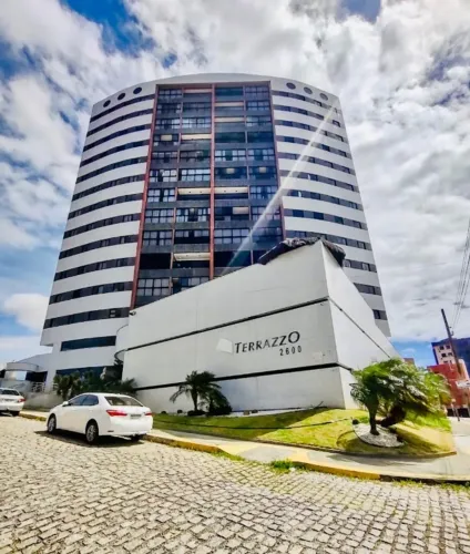 Apartamento Lagoa Nova, 4 quartos, 2 suítes, 2 vagas de garagem coberta