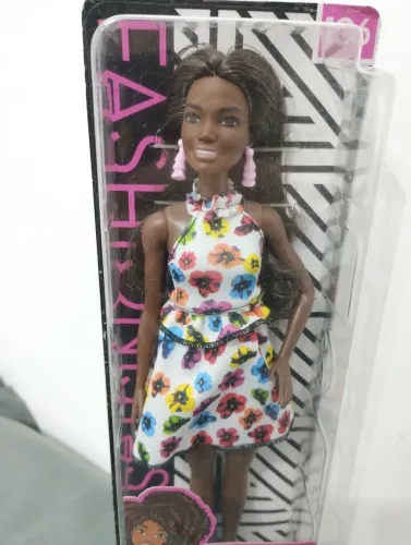 Barbie fashionista 106 Nova Importada 