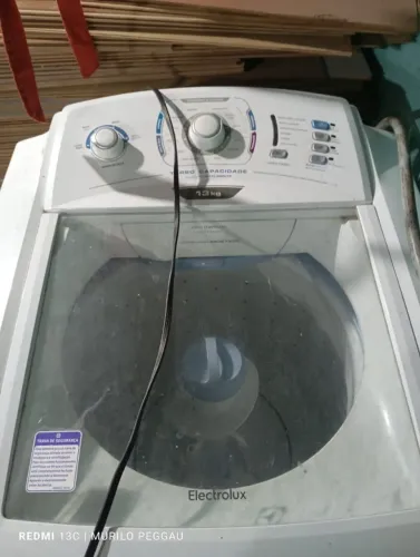 VENDO MAQUINA DE LAVAR ROUPAS ELECTROLUX 13 KG