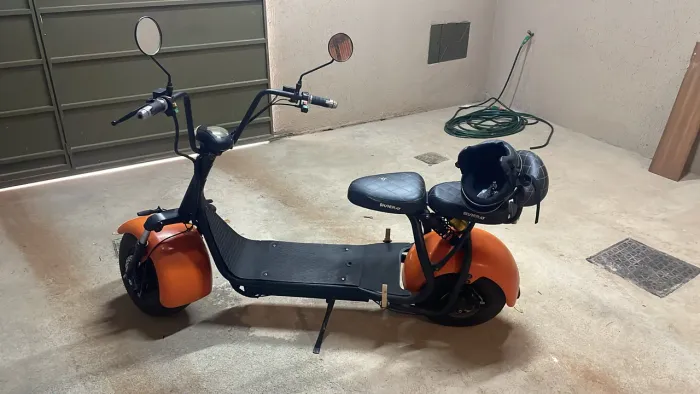Scooter Elétrica PT-02
