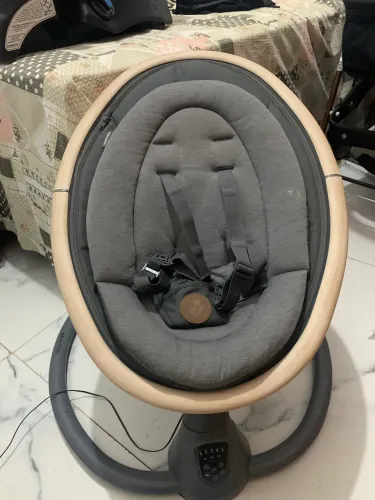 Vendo cadeirinha de balanço da Max-Cosi usada poucas vezes,perfeito estado!!