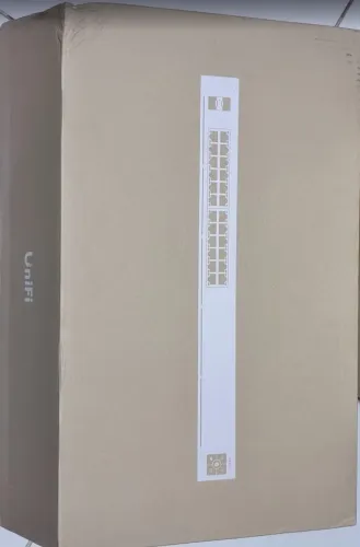 Switch Ubiquiti Unifi USW-24-PoE (95W)