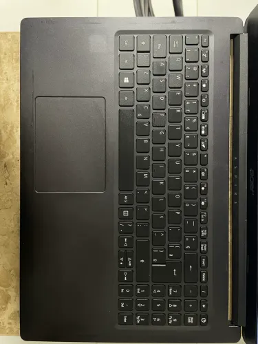Vendo notebook Acer em bom estado e funcionando normalmente.