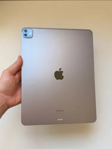 Ipad pro M2 256GB 12.9 ppolegadas Com teclado e carregador (garantia e parcelamento)