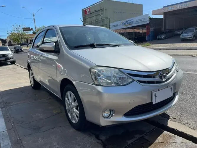Toyota Etios XLS 1.5 Flex 5P Aut. 2017