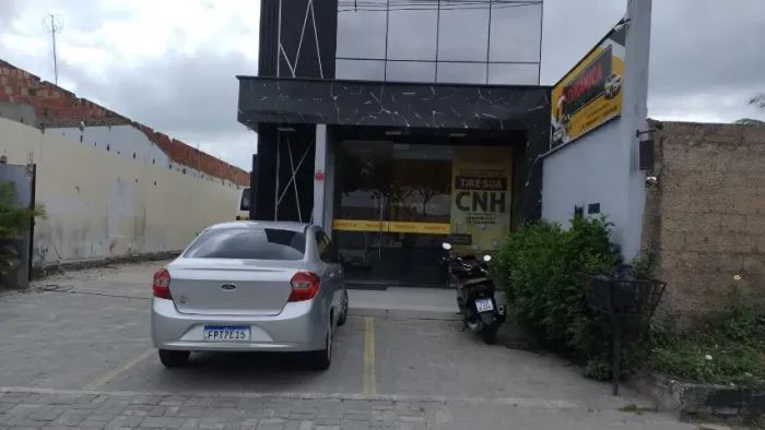 Salas comerciais de 6 a 20 m² com estrutura completa, perto do Shopping Boulevard