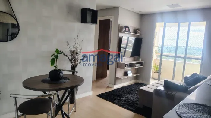 Apartamento de 3 quartos para alugar no Villa Branca em Jacareí SP