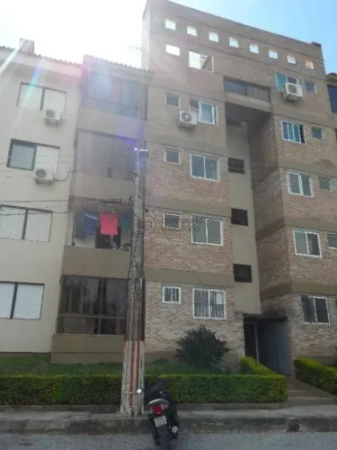 Apartamento 3 dormitórios para alugar Três Vendas Pelotas/RS