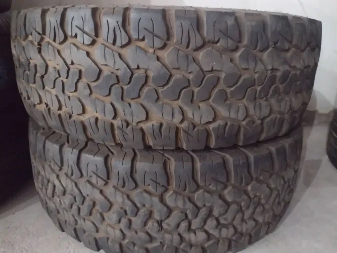 Pneus 245/70/16 bfgoodrich seminovos