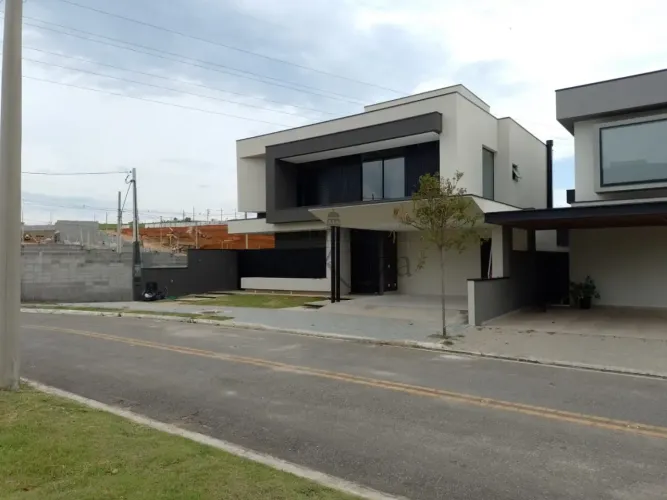 Oportunidade - Casa em Condomínio - Residencial Reserva Rudá - Bairro da Floresta - 4 Dorm