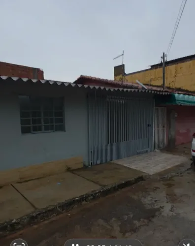  Ótima CASA no VARJÃO. 