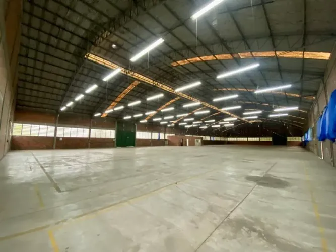 EXCELENTE PAVILHÃO INDUSTRIAL EM IGREJINHA