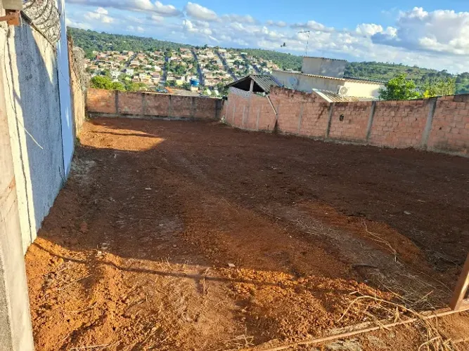 LOTE 360m² 12m x 30m murado no Dom Pedro I