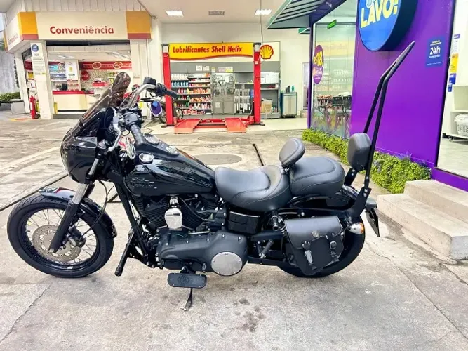 Harley-Davidson Dyna Street Bob 2015 (FXDB) - Muito Nova + Acessórios Premium