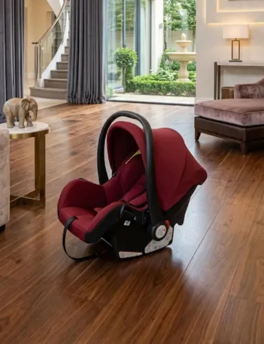 BEBÊ CONFORTO BELECO, SEMI NOVO!! Com capa