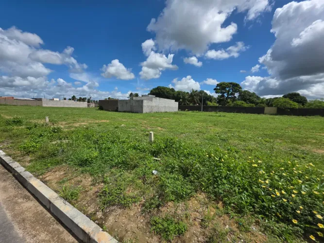 Terreno quitado na buriti próximo ao aeroporto
