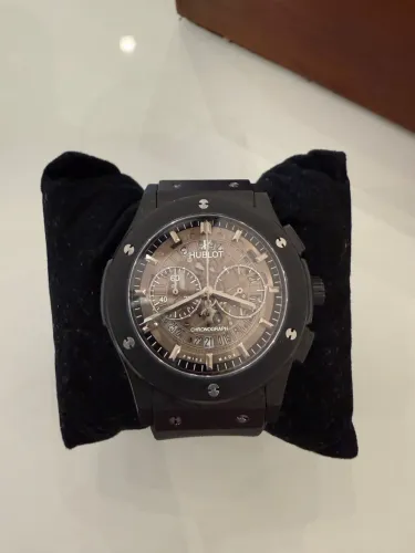 Hublot black geneve