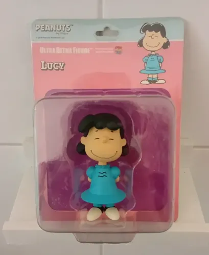 Boneca Lucy Snoopy Peanuts Series 3 Medicom Toy Nova