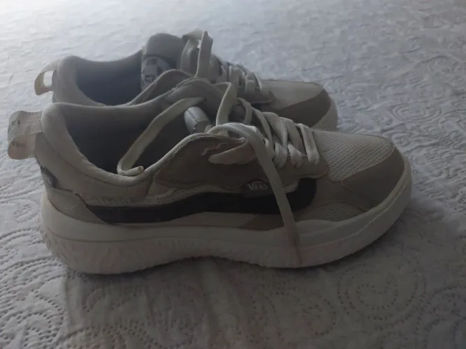 Tenis Vans réplica 