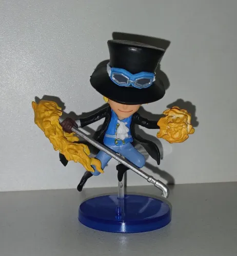 BONECO ACTION FIGURE MINIATURA ONE PIECE SABO