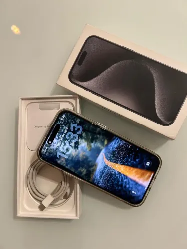 iPhone 15 pro 128
