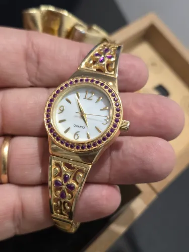 Relógio bracelete feminino dourado vintage original ACT Singapura anos 90 novo com estojo