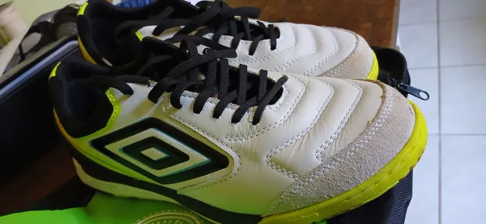 Chuteira/Tênis Futsal Umbro Profissional