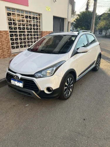 Hyundai HB20X Style 1.6 Flex 16V Mec. 2019