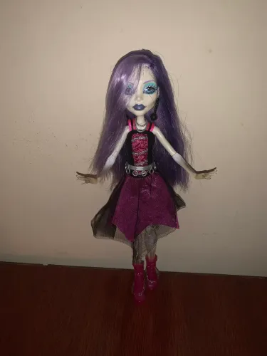 boneca monster high spectra básica ghouls alive