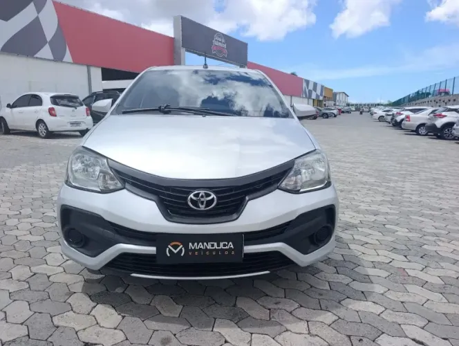 Toyota Etios X Plus Sedan 1.5 Flex 16V 4P Mec. 2020