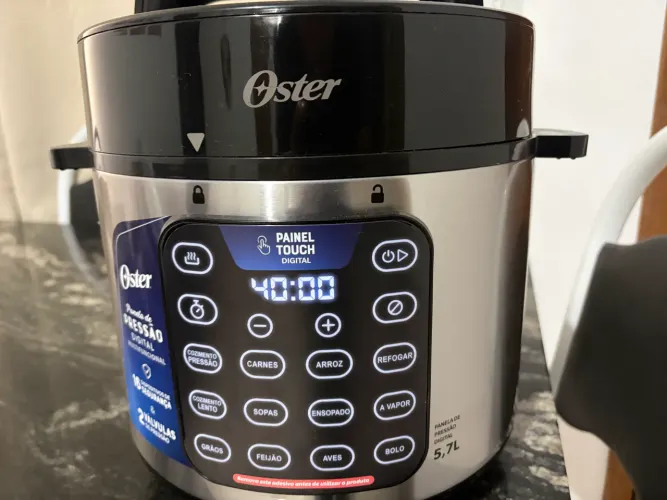 Panela de pressão elétrica