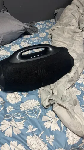 Jbl primeira linha 1 defeito leve 