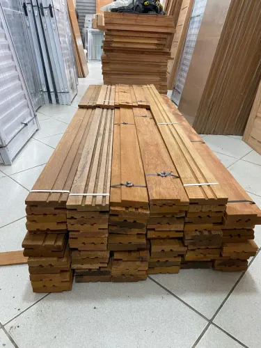 MARCO DE MADEIRA 13CM ANGELIM PEDRA - OPORTUNIDADE ÚNICA 