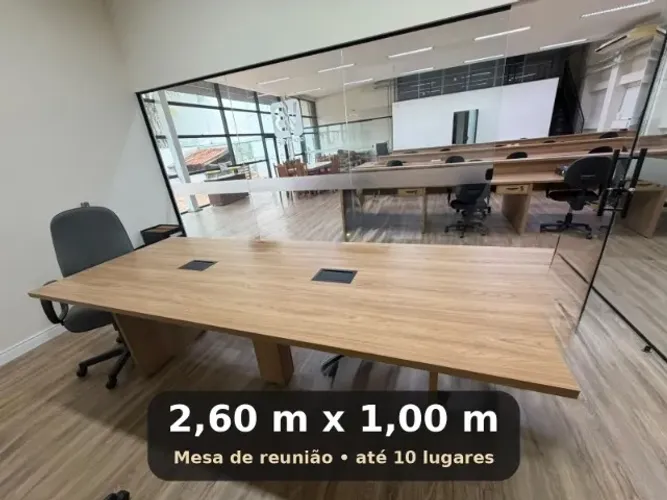 Mesa de Reunião 10 Lugares com Caixas de Tomada - Seminova