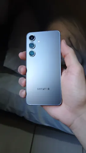 SAMSUNG S24 256GB