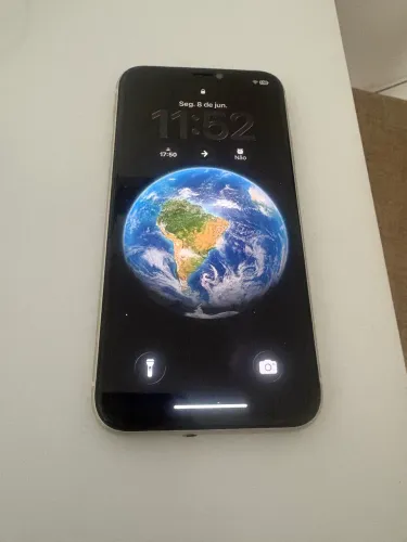 iPhone 11 128GB branco