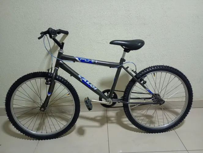 Bicicleta aro 24 em ótimo estado
