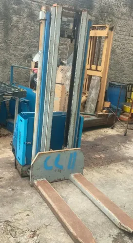Empilhadeira Elétrica Paletrans Pt1645 Fest 1600kg