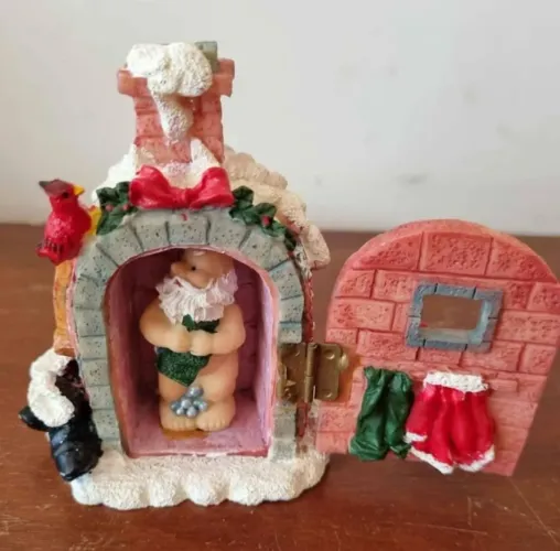 Enfeite Natal Resina Papai Noel na Chaminé - Raridade Anos 2000 10x08 cm