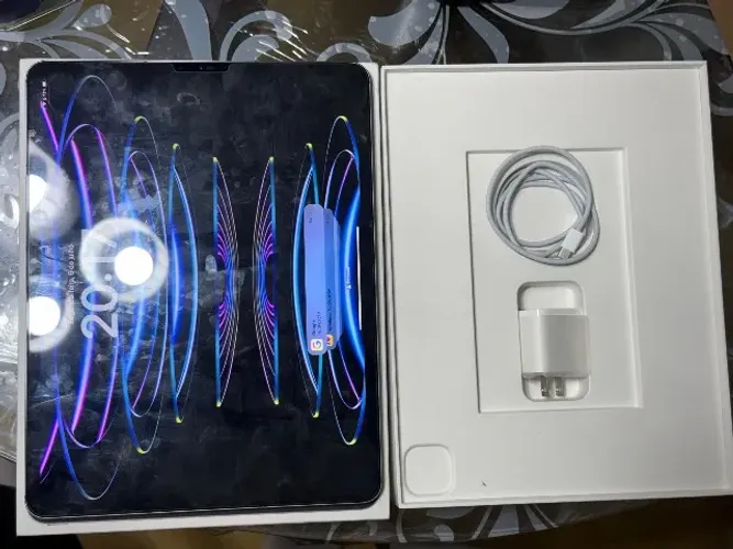 iPad Pro 12.9 M2 Waze Maps Chip 5g SimCard Caixa Cabo Carregador
