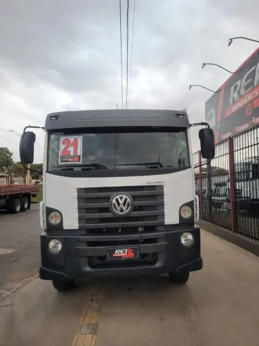 CAMINHÃO CAÇAMBA