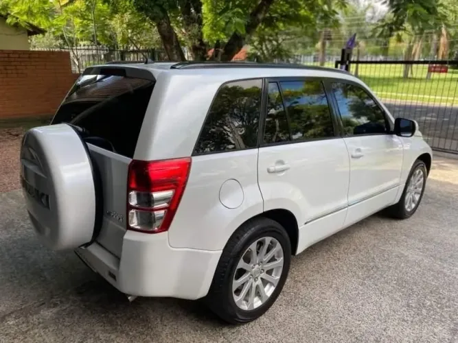 Suzuki Grand Vitara 2.0 16V 4x2/4x4 5P Aut. 2015