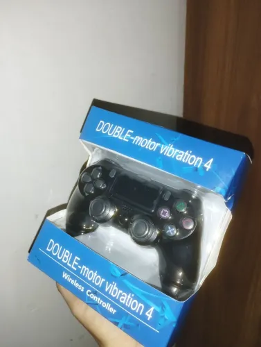controle ps4/Pc na caixa. Faço entrega!