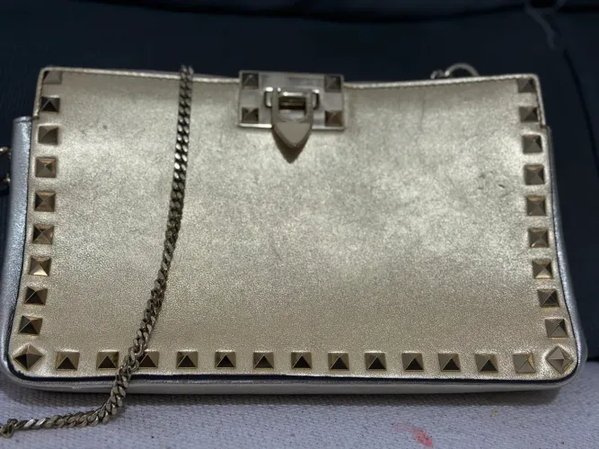 Bolsa Valentino (modelo Rockstud)