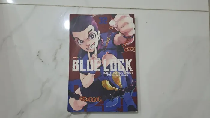 Blue Lock Volume 32