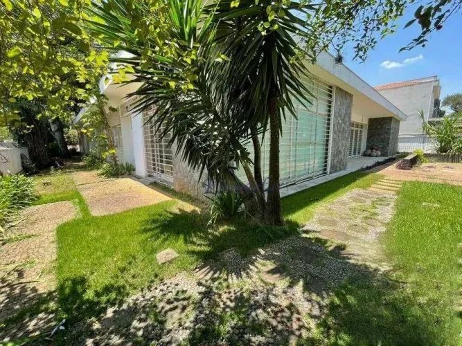 Casa com 4 suítes, à venda, 750 m² - Moema - perto parque das bicicletas