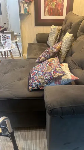 Sofá semi novo