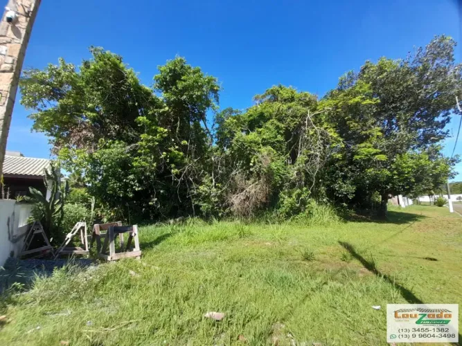 Terreno para Venda no bairro Condominio Bougainville em Peruíbe/SP