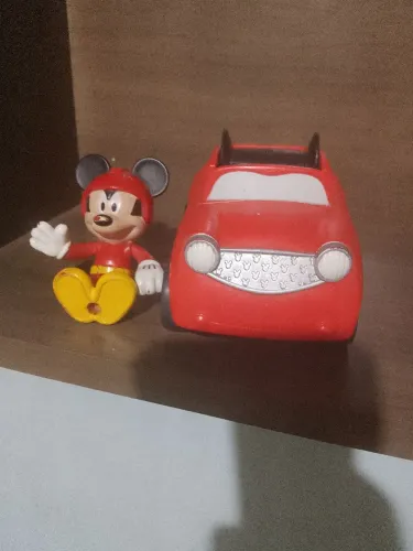Carro de corrida Mickey original 