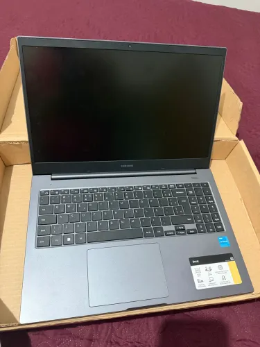 Notebook Samsung novinho